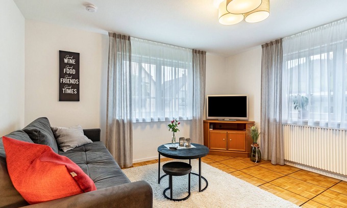 Schuttertal Apartment | Apartment 'Ferienwohnung Schätzle' with Balcony and Wi-Fi