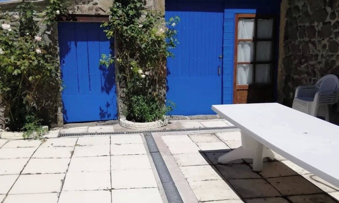 Saint-Priest Apartment | Apartment 'Gîte L'ecureuil' with Shared Pool, Private Terrace and Shared Garden