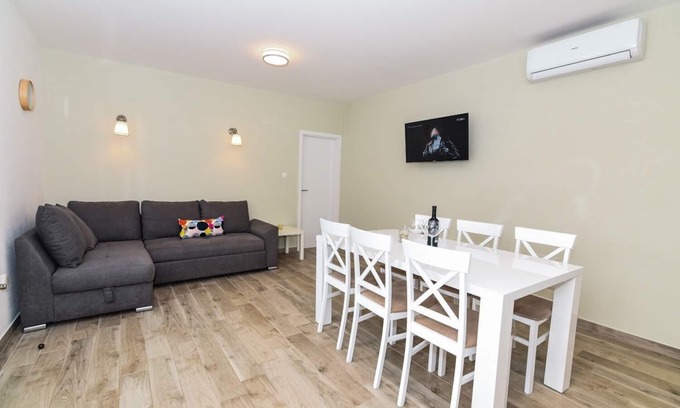 Poljica Apartment | Apartment Gordana Mar (10889-A2) - Vrsi (Zadar)