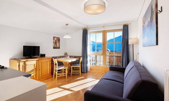 Burgusio Apartment | Apartment 'Haus Peer D1' with Mountain View, Balcony and Wi-Fi