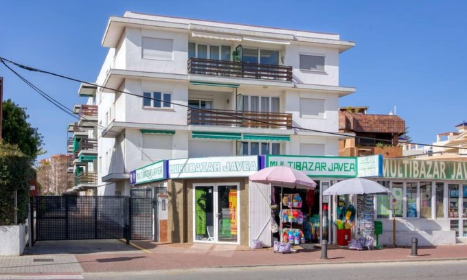 Platja de l'Arenal Apartment | Apartment Hawai by Interhome