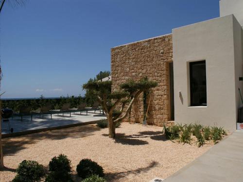 S'Argamassa House | Apartment in Ibiza near Scenic Beaches