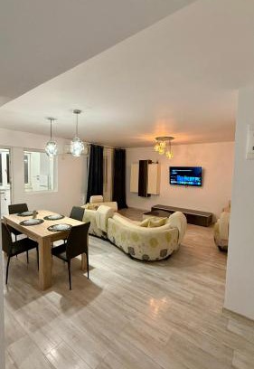 Craiova Apartment | Apartment in Decebal Residence, private parking