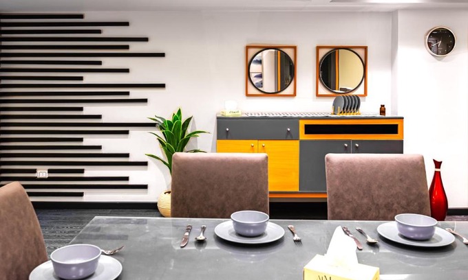 Al Duqqi Apartment | Apartment in Dokki 3BD with great location شقة فندقية فاخرة في الدقي