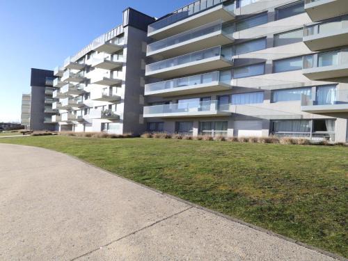 Het Zoute Apartment | Apartment in Het Zoute with Sea Views