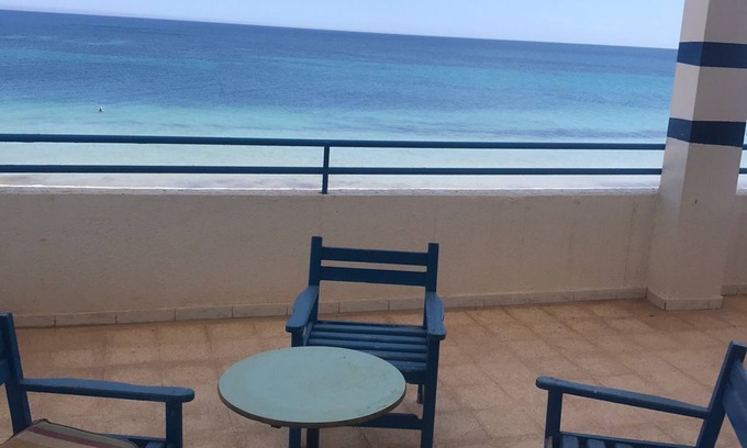 Mansoura Apartment | Apartment In Kelibia With Parking, Pet Friendly, Pool