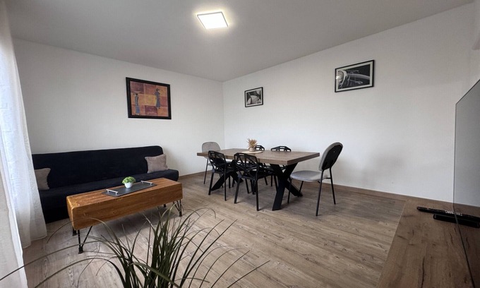 Le Mans Apartment | Apartment in Le Mans near 24 Hours Circuit