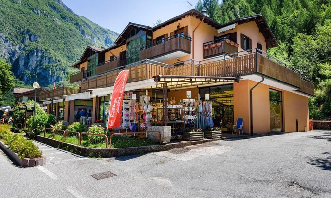 Molina di Ledro House | Apartment in Ledro by Lake & Dolomites