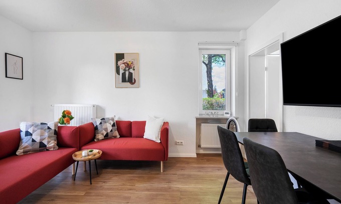 Am Waldfriedhof Apartment | Apartment 'In München Eg' with Shared Garden and Wi-Fi