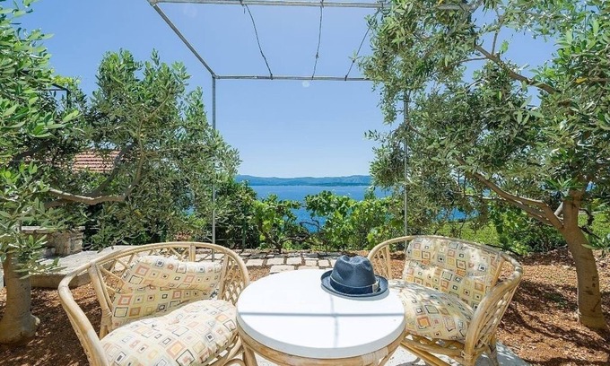 Murvica Apartment | Apartment in Murvica with Seaview, Terrace, Air condition, WIFI (146-3)