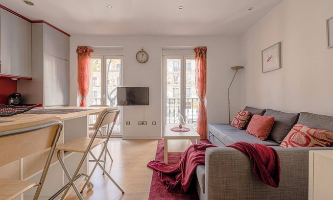 Palos de la Frontera Apartment | Apartment in Paseo de las Delicias