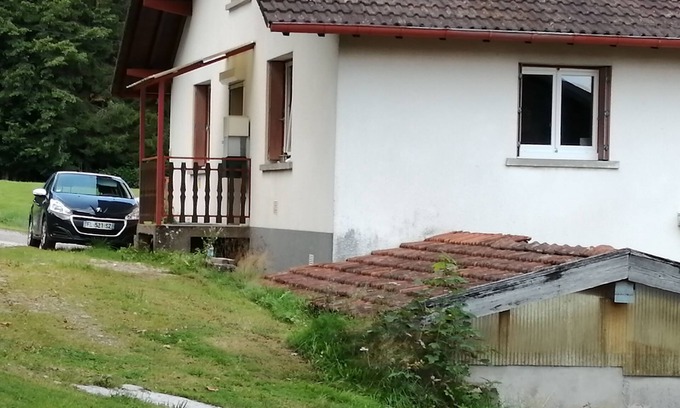 Cleurie Apartment | Apartment in quiet house surrounded by meadows.