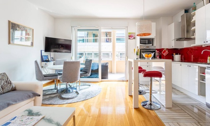 Bacvice Apartment | Apartment in Split with Balcony, Air condition, WIFI (5141-1)