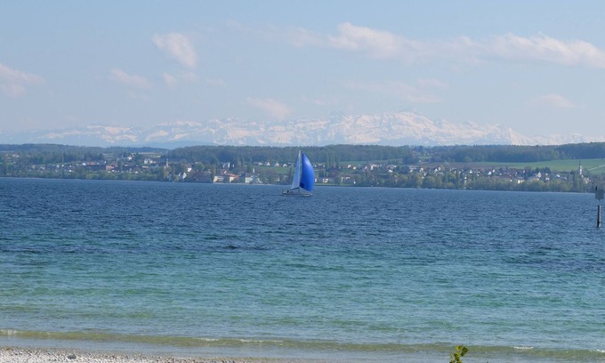 Staad Apartment | Apartment in the garden of Seeheim Castle on lakeside with balcony and terrace.