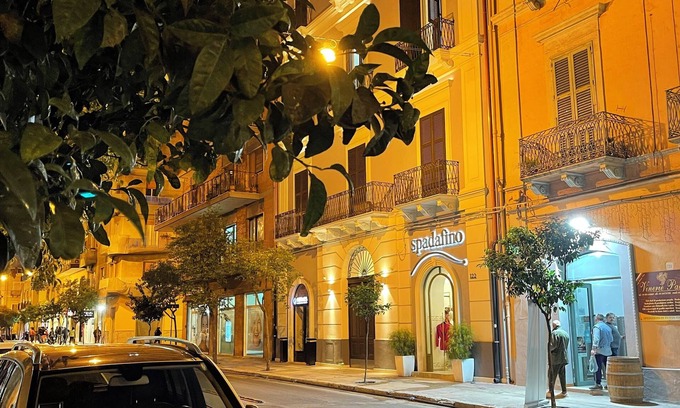 Taranto House | Apartment in the heart of the city