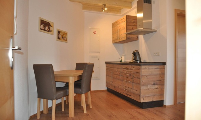 Munchen District Apartment | Apartment in the village between Munich and the Alps