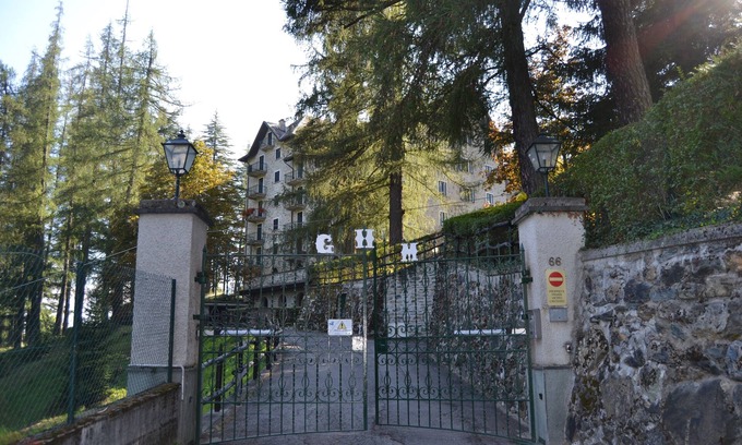 Chiesa in Valmalenco House | Apartment surrounded by greenery next to the pine forest - relaxation and comfort