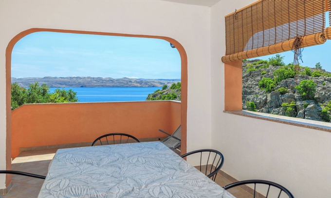 Ribarica Apartment | Apartment Ivan (86011-A1) - Karlobag