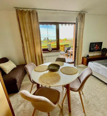 Velka Lomnica Apartment | Apartment JENNY- stunning view of High Tatras