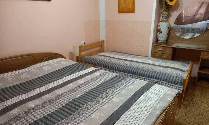 Zrece Apartment | Apartment Jorsi with Mountain View 2.