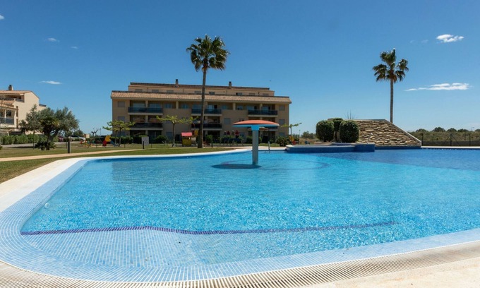 San Jorge Apartment | Apartment Kariló by Interhome