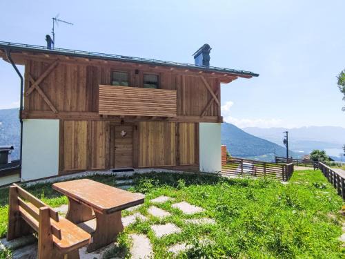 Livo Apartment | Apartment Larice Quadrilocale by Interhome