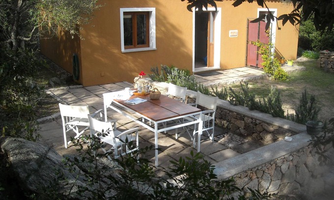 Aglientu Apartment | Apartment 'Li Licci' with Shared Pool, Private Terrace and Air Conditioning