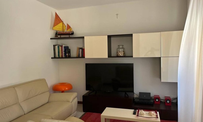 Caorle Apartment | Apartment 'Mare Caorle Int 2' with Wi-Fi and Air Conditioning
