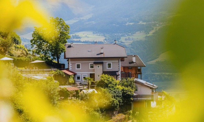 Bressanone Apartment | Apartment 'Maso Fallmerayer - Fallmerayerhof' with Mountain View, Private Garden and Wi-Fi