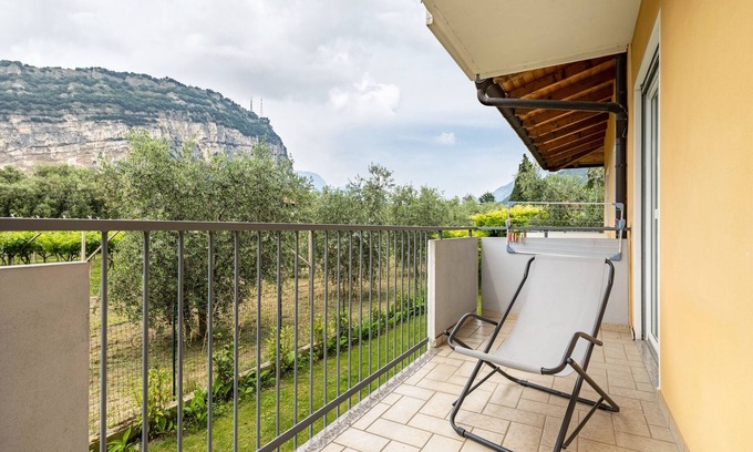 Torbole sul Garda Apartment | Apartment 'N 3 Appartamento Arancio' with Mountain View, Shared Garden and Balcony