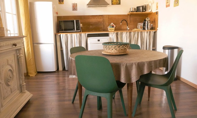 Bedarieux (ornac) Apartment | Apartment N ° 6 F2 of 50 m² separate bedroom. 1st floor