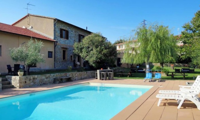 Nibbiaia Apartment | Apartment Nibbio in Nibbiaia - 4 persons, 1 bedrooms