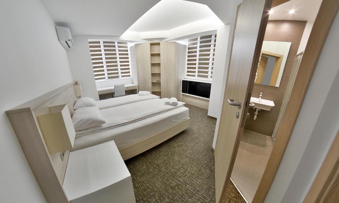 Chisinau Apartment | Apartment OneClickRent 04 - Smart House