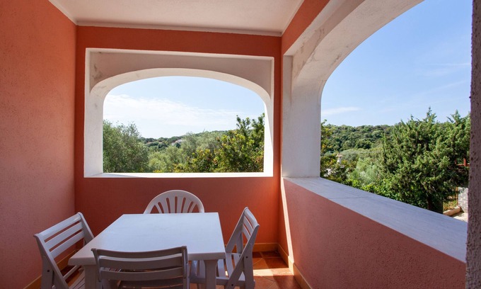 Sas Linnas Siccas Apartment | Apartment "Paguro" with sea view, garden and Wi-Fi