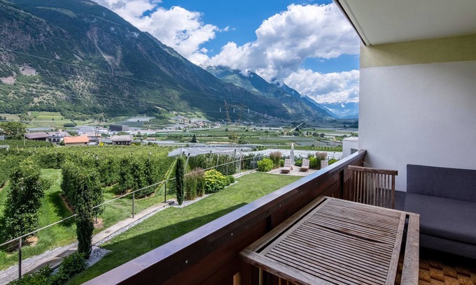 Castelbello-Ciardes Apartment | Apartment 'Schlossblick' with Mountain View, Shared Garden and Wi-Fi