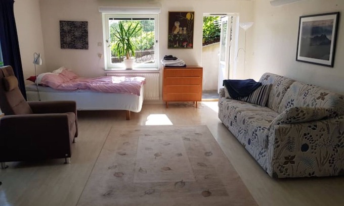 Molndal Apartment | Apartment close to Gothenborg city center and nature. Free parking & fast wifi.