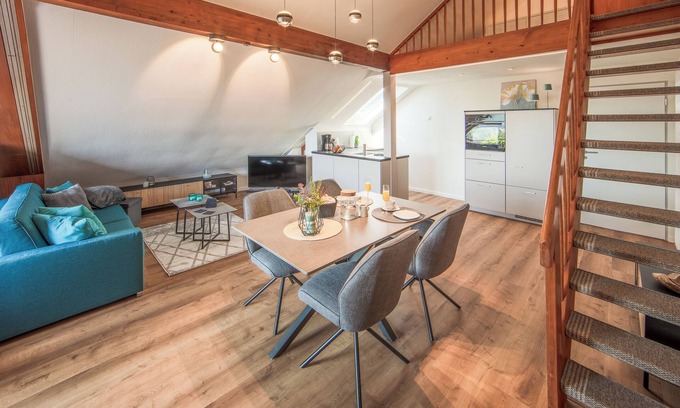 Ohningen Apartment | Apartment SEEGLÜCK with partial lake view for max. 2 adults + 2 children