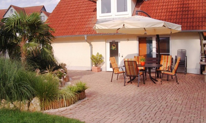 Moos Apartment | Apartment 'Seeperle' with Shared Terrace, Shared Garden and Wi-Fi