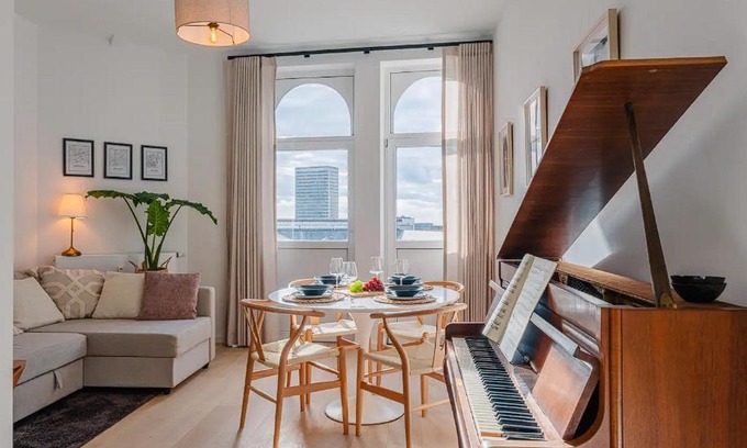 Quartier Royal - Koninklijke Wijk Apartment | Apartment Sunsets and Panoramic Views