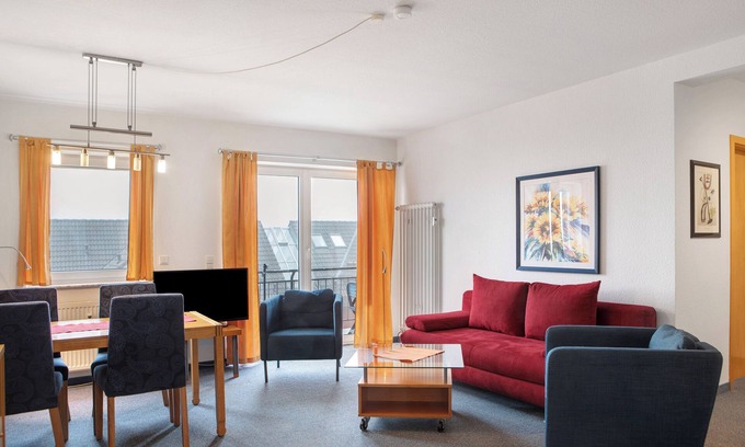 Oberhof Apartment | Apartment 'Tannenblick 2-4' with Mountain View, Balcony and Wi-Fi