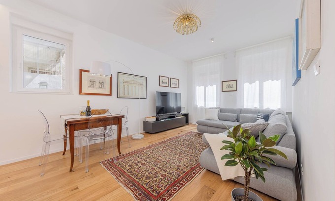 Trieste City Centre Apartment | Apartment Trieste Center Cavana Rive WiFi Netflix