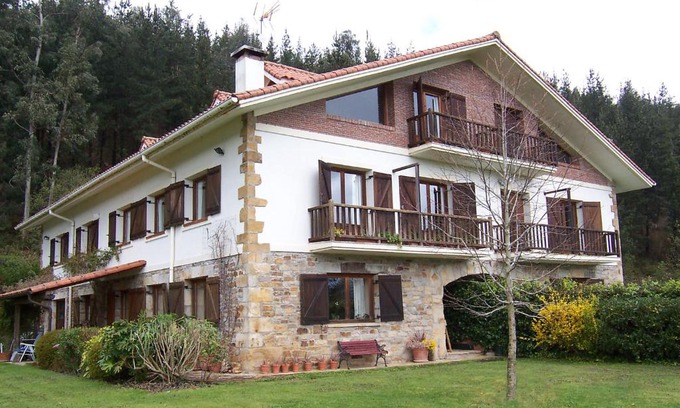 Busturia Apartment | Apartment Urdaibai by Interhome