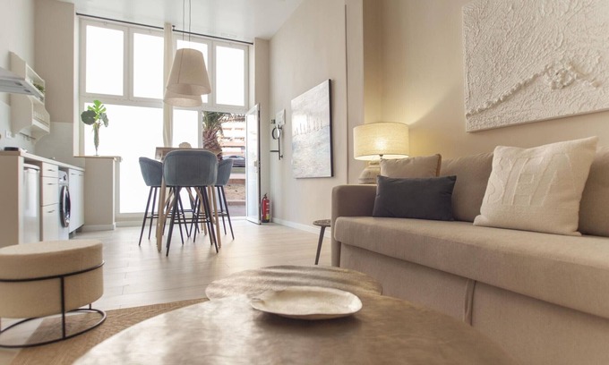 La Malva-rosa Apartment | Apartment Valence, studio flat, 4 persons