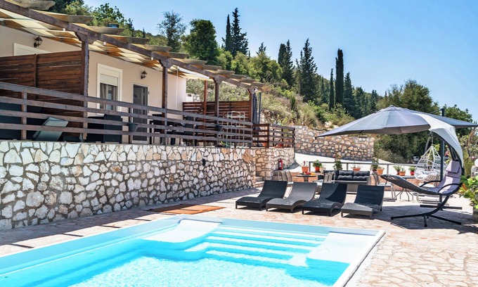 Chortata Apartment | Apartment 'Ventus Athina' with Sea View, Wi-Fi and Air Conditioning