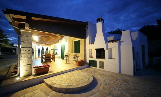Posto Vecchio Apartment | Apartment 'Villa Magia 2' with Private Terrace, Wi-Fi and Air Conditioning