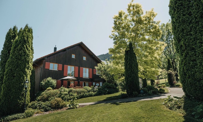 Weitnau Apartment | Apartment with 180sqm - in a former quiet farmhouse