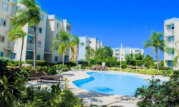 Veron Apartment | Apartment with a well-located penthouse look