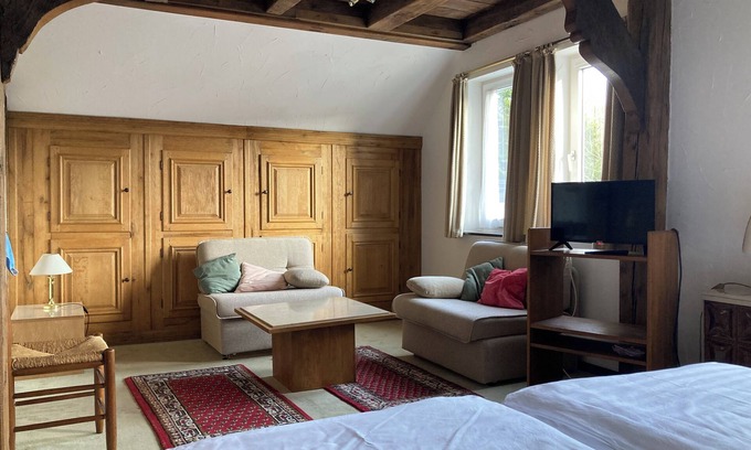 Siedlinghausen Apartment | Apartment with large garden in sunny south-facing position