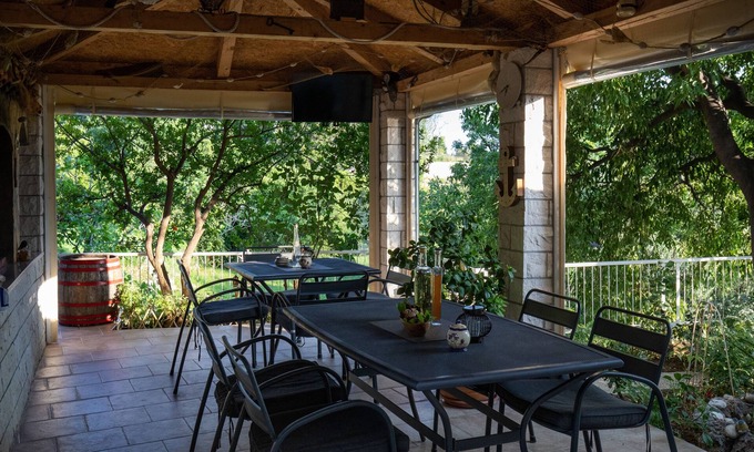 Plat House | Apartments Belenum - Double Room with Balcony and Sea View (no.2)