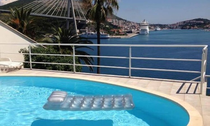 Lozica Apartment | Apartments Lozica - Standard Studio Apartment with Terrace and Sea View